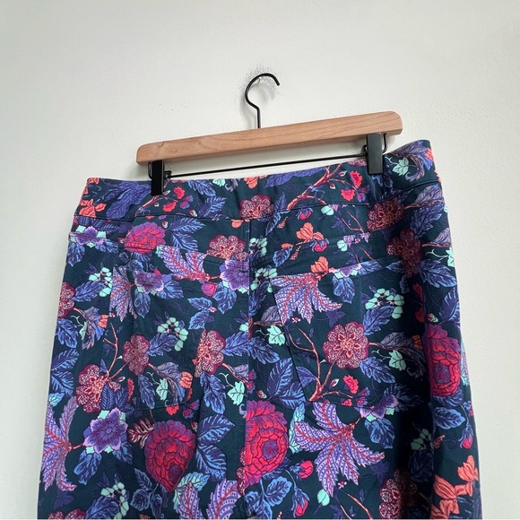 Soft Surroundings Della Ankle Zip Pants Jacobean Floral Size L 14/16 Pull On - Picture 12 of 14